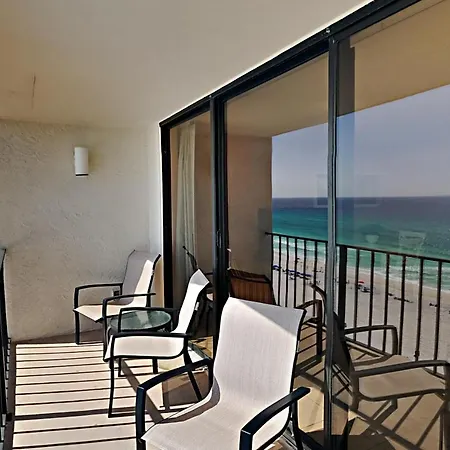 Apartamento Edgewater Tower III 1106